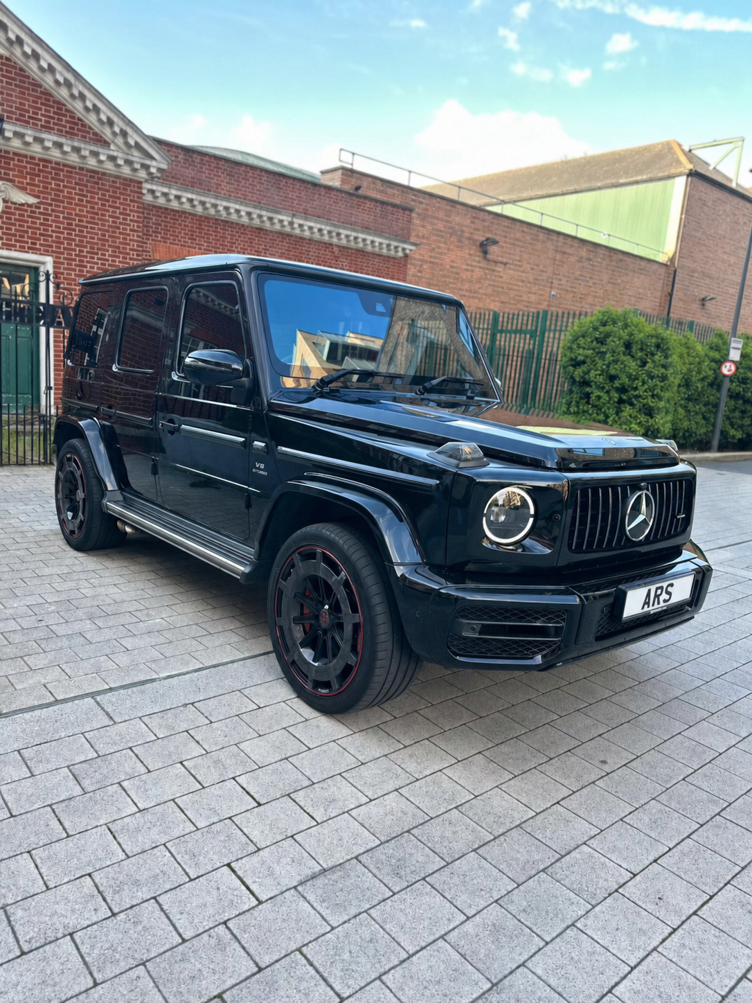 Mercedes-AMG G 63 (Black)